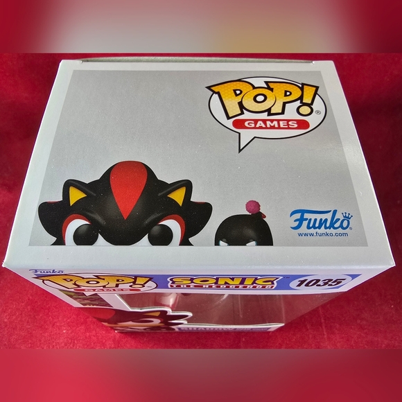 Shadow with dark chao funko # 1035 (nib) With pop protector - Picture 4 of 7